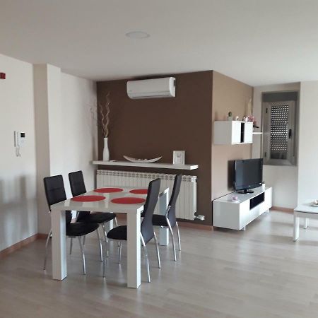Appartamento Apartamento ÁTICO Valdepeñas Esterno foto